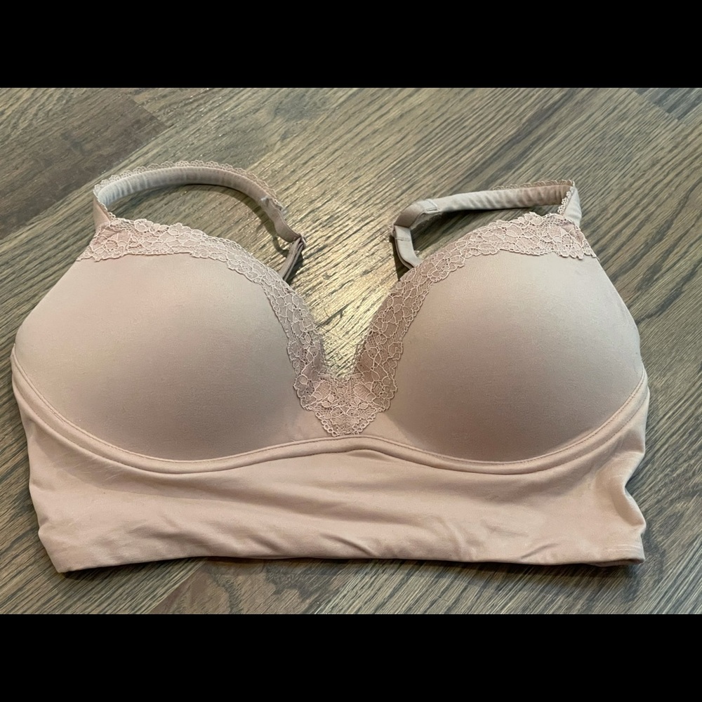 Victoria’s Secret Padded No Wire in Nude 32D